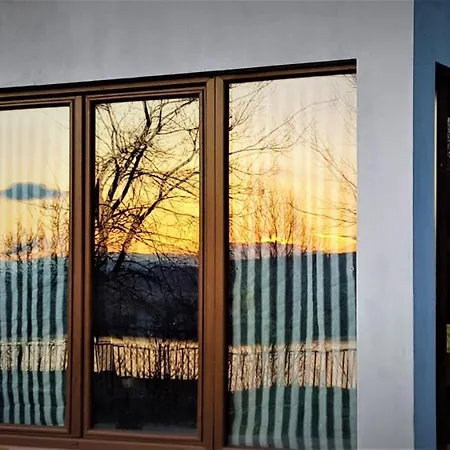 Palatinus * إسترغوم